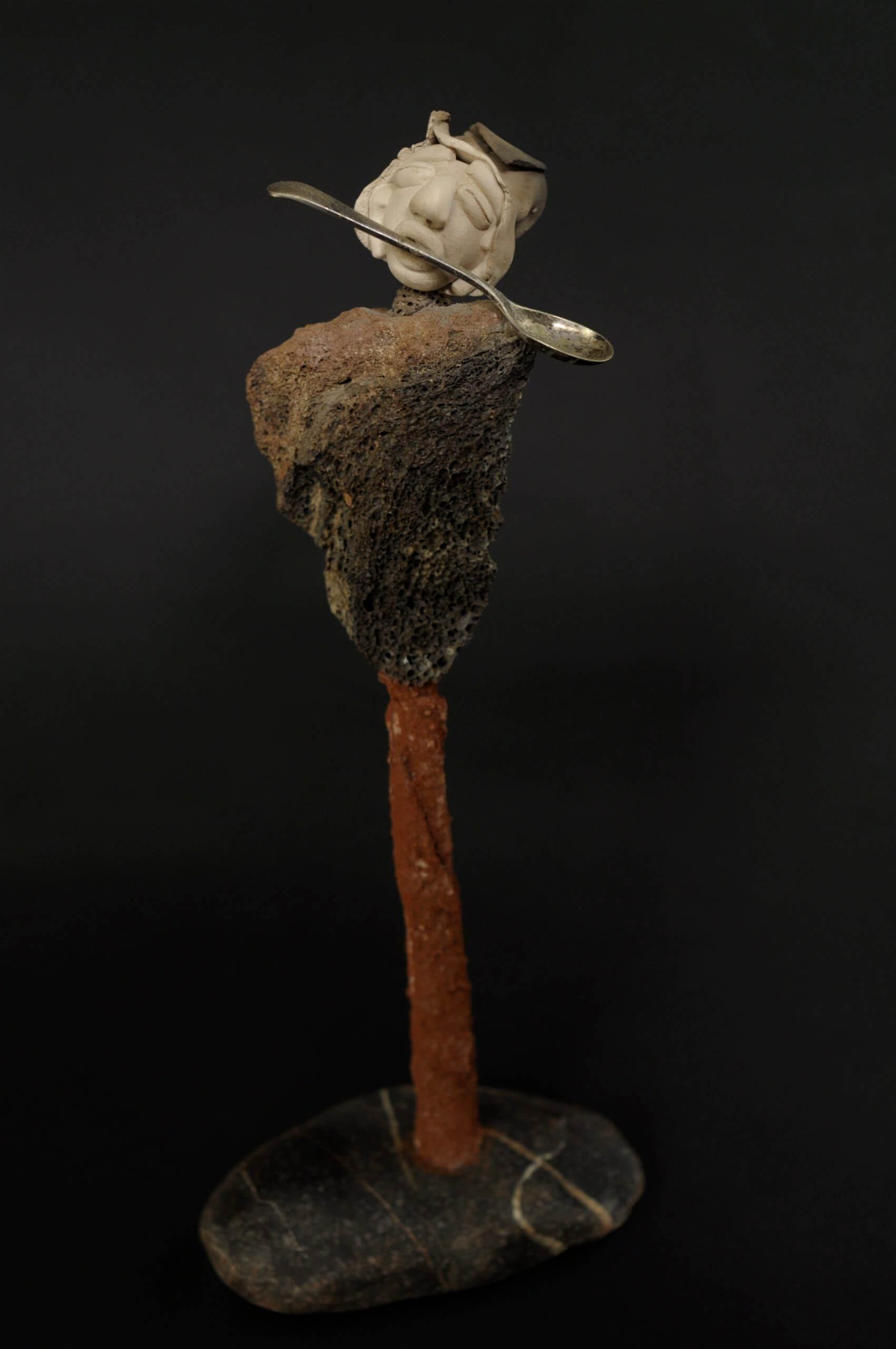 Celui qui est né avec une cuillère dans la bouche